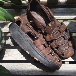 Size 9.5 Brown Sketchers Shape Up Sandals